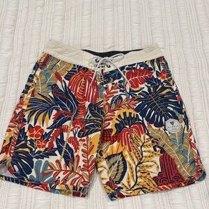 VISSLA Multicolor Tropical Men's Swim Trunks